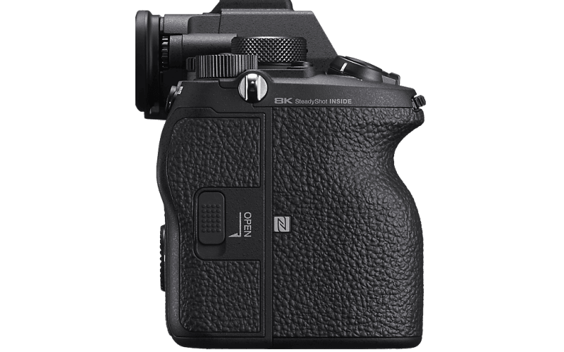 ILCE7CLB.CEC Secondary Image