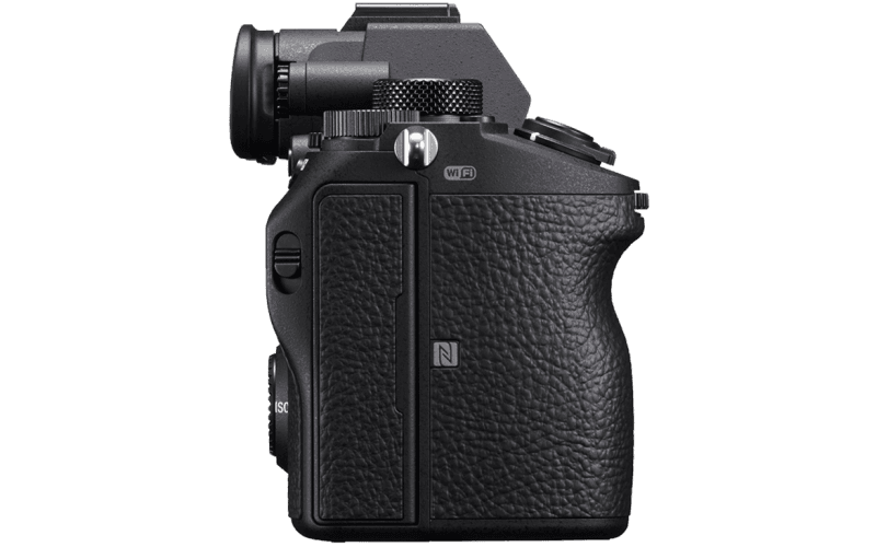 ILCE7M3B.CEC Secondary Image