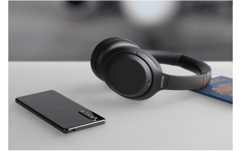 WH1000XM4B.CE7 Secondary Image